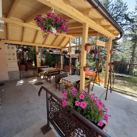 Jela Tara Lägenhet *