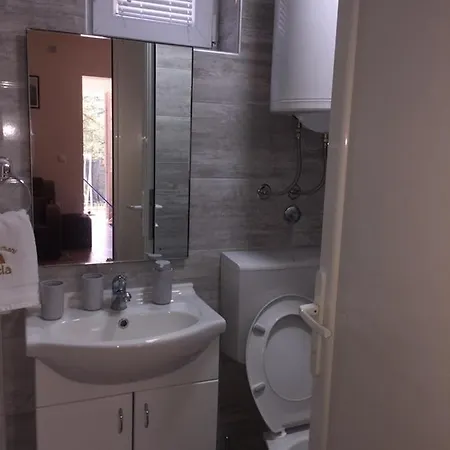 Jela Tara * Kaludjerske Bare